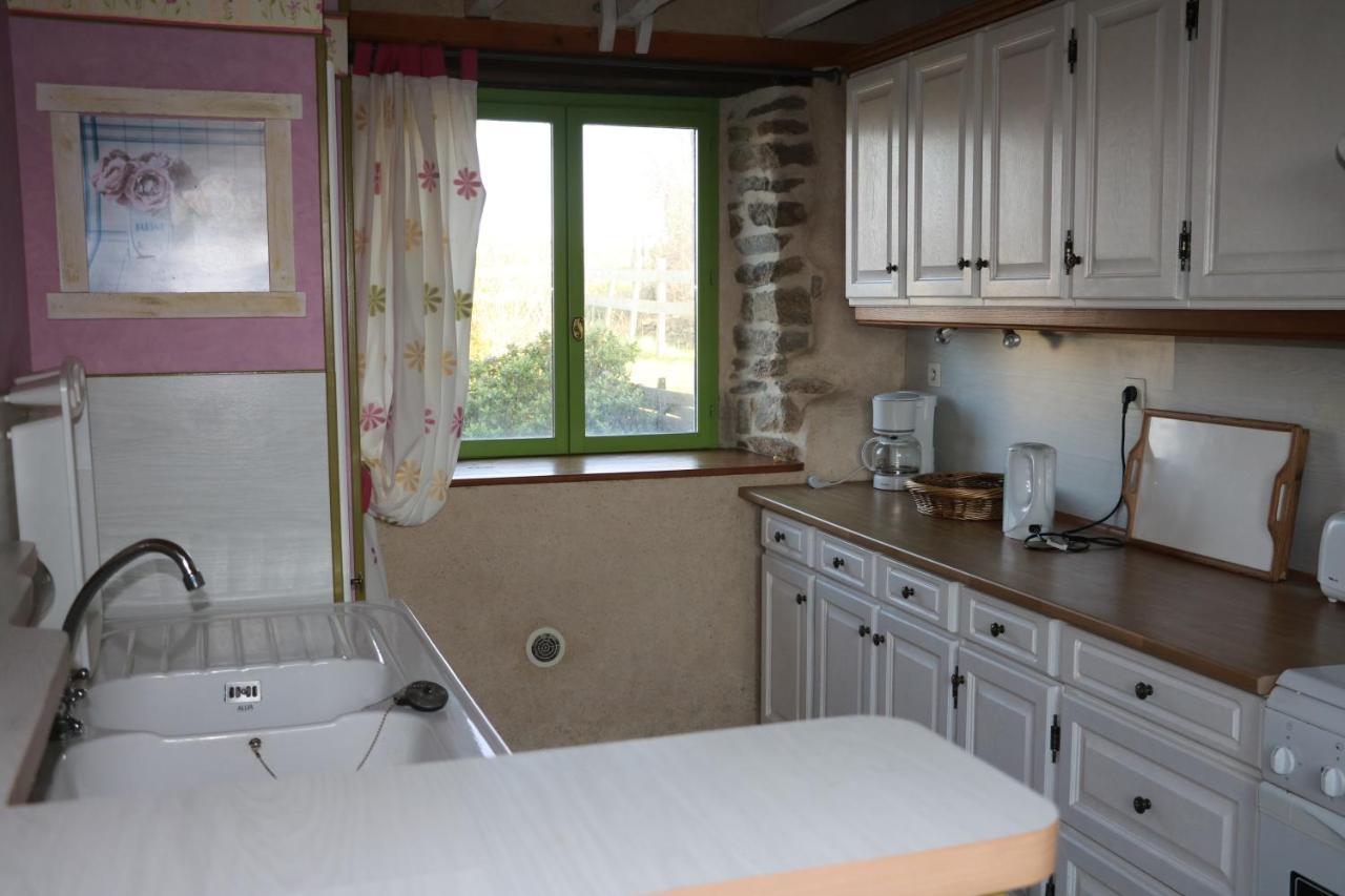 Les Gites Aux Volets Roses Landunvez Dış mekan fotoğraf